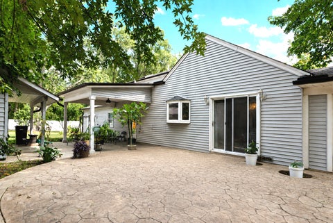 Tiny photo for 0N632 Gables Boulevard, Wheaton, IL 60187 (MLS # 12619691)