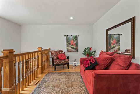 Tiny photo for 0N632 Gables Boulevard, Wheaton, IL 60187 (MLS # 12619691)