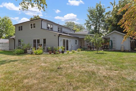 Tiny photo for 0N632 Gables Boulevard, Wheaton, IL 60187 (MLS # 12619691)