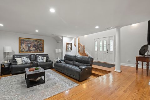 Tiny photo for 0N632 Gables Boulevard, Wheaton, IL 60187 (MLS # 12619691)