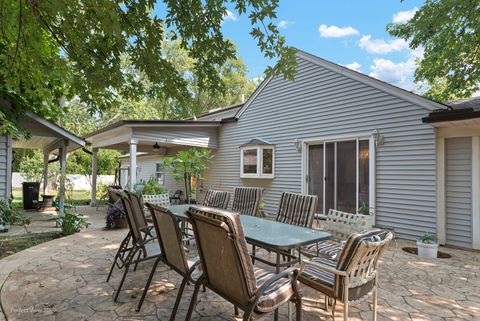 Tiny photo for 0N632 Gables Boulevard, Wheaton, IL 60187 (MLS # 12619691)