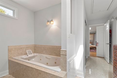 Tiny photo for 0N632 Gables Boulevard, Wheaton, IL 60187 (MLS # 12619691)