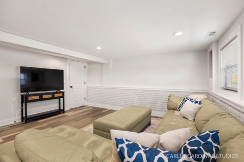 Tiny photo for 22W080 Valleyview Drive, Glen Ellyn, IL 60137 (MLS # 12597357)