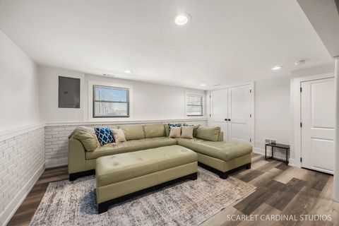 Tiny photo for 22W080 Valleyview Drive, Glen Ellyn, IL 60137 (MLS # 12597357)