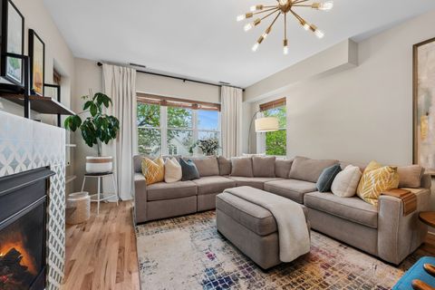Tiny photo for 4309 N Troy Street #2, Chicago, IL 60618 (MLS # 12617783)