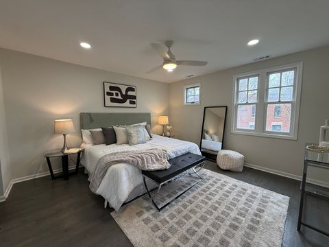 Tiny photo for 2638 N SOUTHPORT Avenue, Chicago, IL 60614 (MLS # 12620368)