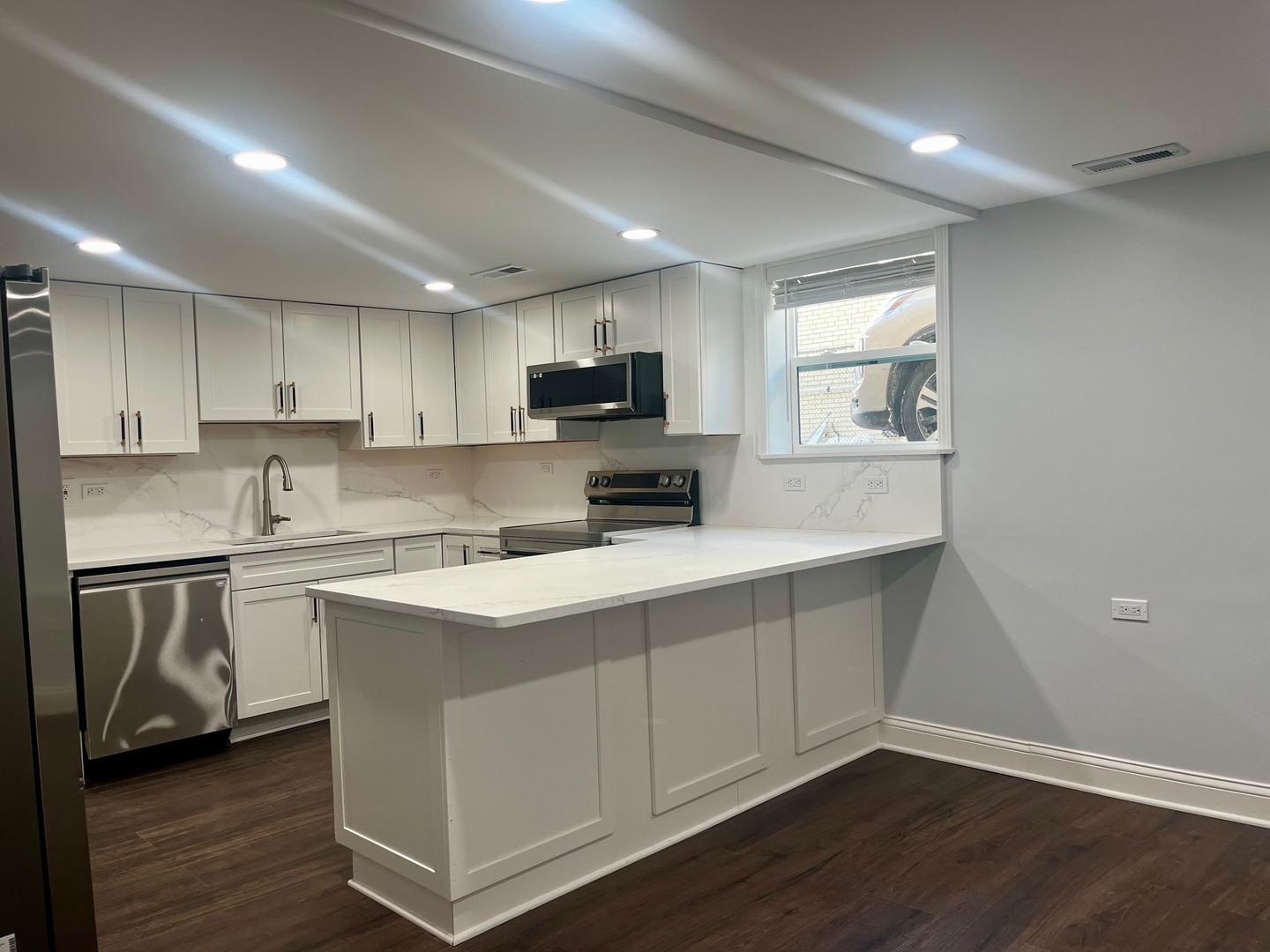 6522 N Spaulding Avenue 1