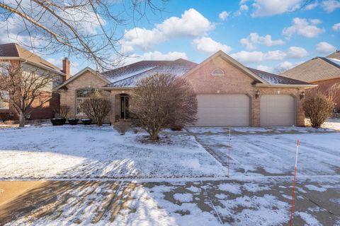 Photo of 10535 Great Egret Drive, Orland Park, IL 60467 (MLS # 12550905)