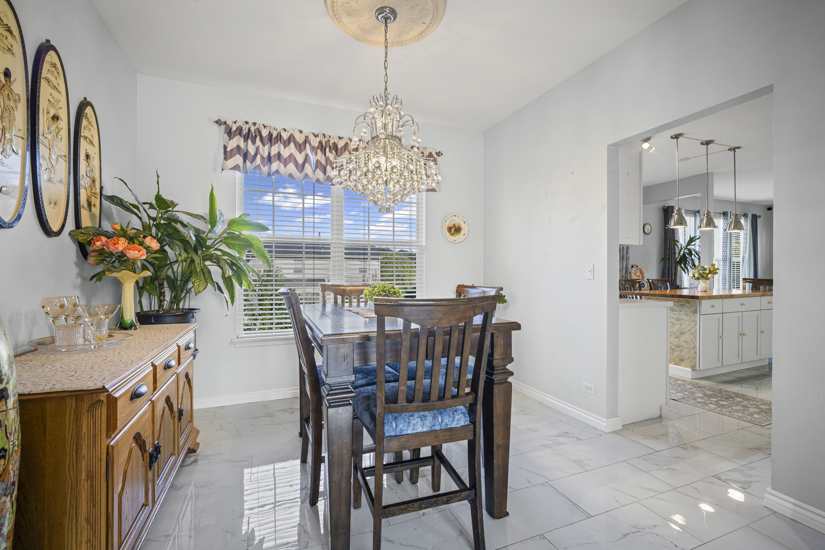 345 Kestrel Lane
