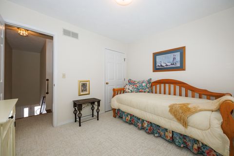 Tiny photo for 17 Downing Circle, Bloomington, IL 61704 (MLS # 12518980)