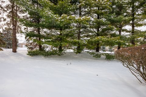 Tiny photo for 17 Downing Circle, Bloomington, IL 61704 (MLS # 12518980)