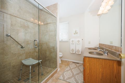 Tiny photo for 17 Downing Circle, Bloomington, IL 61704 (MLS # 12518980)