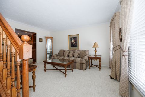 Tiny photo for 17 Downing Circle, Bloomington, IL 61704 (MLS # 12518980)