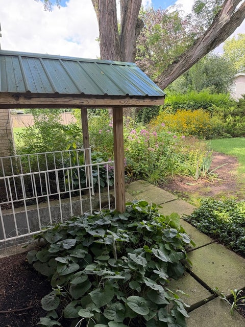 Tiny photo for 806 Kimberly Way, Lisle, IL 60532 (MLS # 12785838)