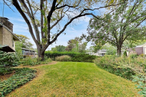 Tiny photo for 806 Kimberly Way, Lisle, IL 60532 (MLS # 12785838)