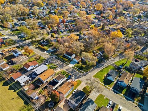 Tiny photo for 121 E Clarendon Drive, Round Lake Beach, IL 60073 (MLS # 12552216)