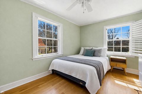 Tiny photo for 1940 Chestnut Avenue, Wilmette, IL 60091 (MLS # 12602580)