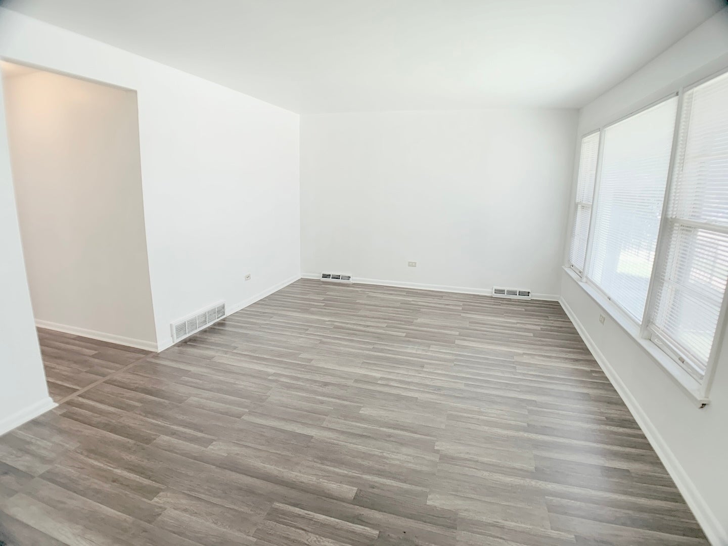 3451 W 38th Street