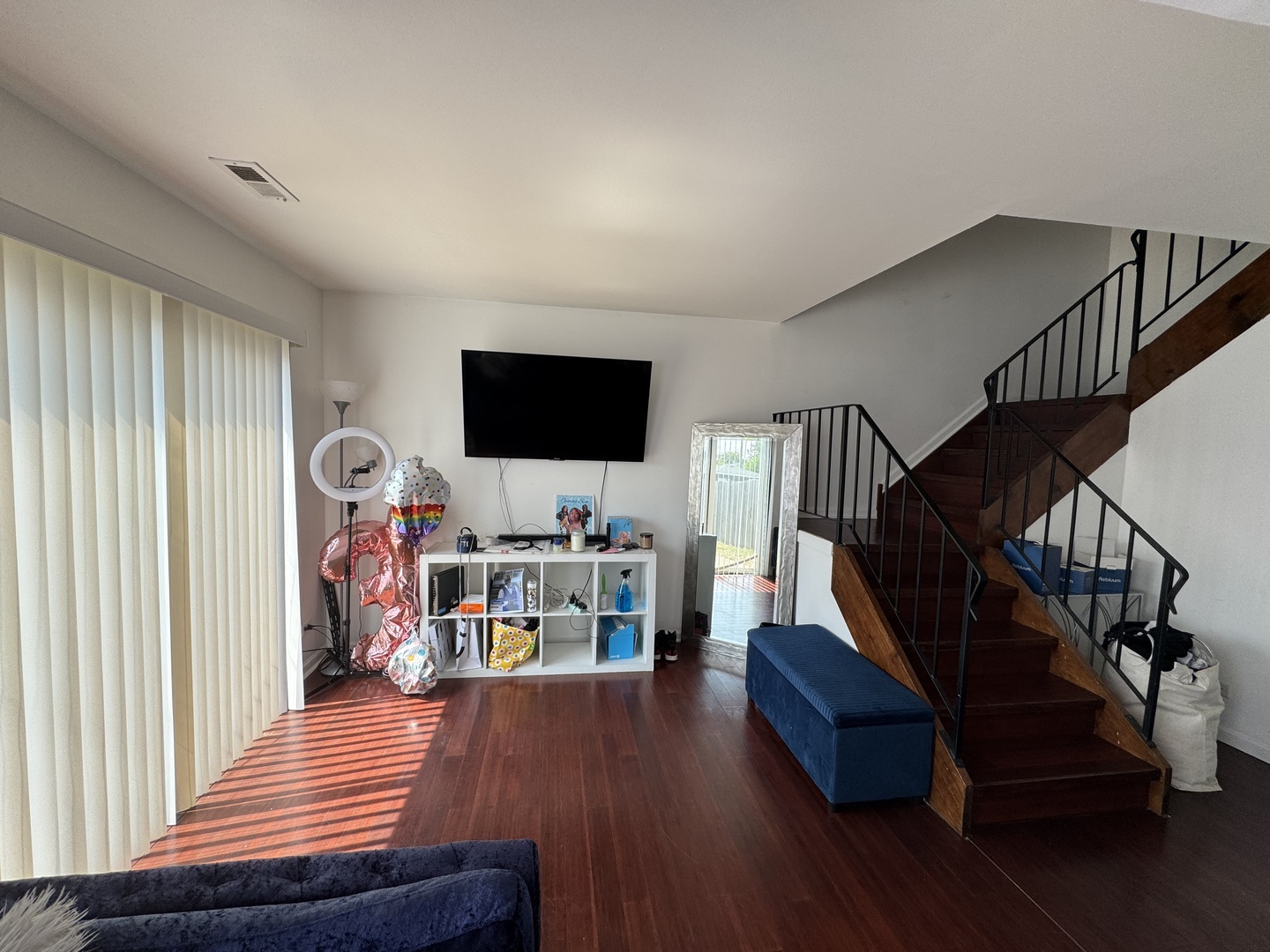 2605 E Martha Place