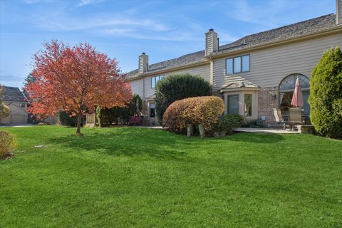 Tiny photo for 8539 Thistlewood Court, Darien, IL 60561 (MLS # 12529906)