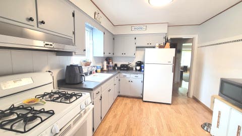 Tiny photo for 9301 S Spaulding Avenue, Evergreen Park, IL 60805 (MLS # 12639668)