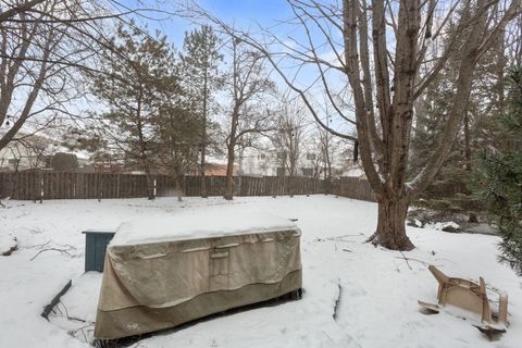 Tiny photo for 1430 Country Lane, Deerfield, IL 60015 (MLS # 12556038)