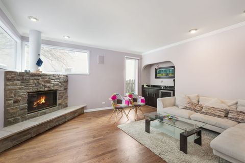 Tiny photo for 1430 Country Lane, Deerfield, IL 60015 (MLS # 12556038)