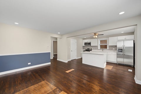 Tiny photo for 11325 S Avenue H, Chicago, IL 60617 (MLS # 12730812)