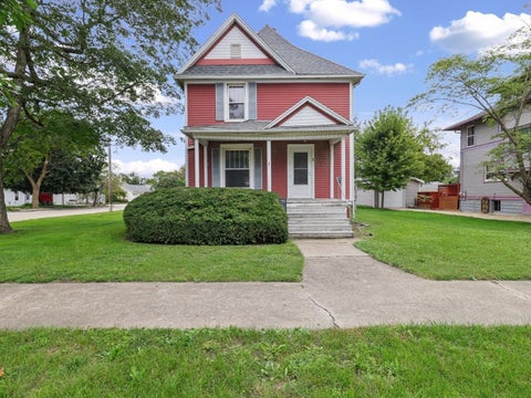 Photo of 311 E Pells Street, Paxton, IL 60957 (MLS # 12769221)