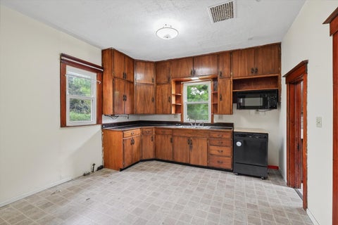 Tiny photo for 311 E Pells Street, Paxton, IL 60957 (MLS # 12769221)