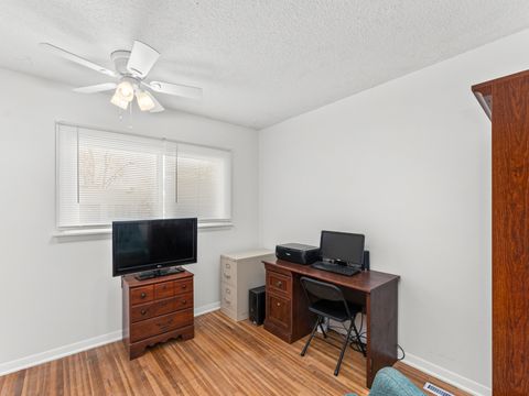 Tiny photo for 2628 N Gayman Avenue, Davenport, IA 52804 (MLS # 12605841)