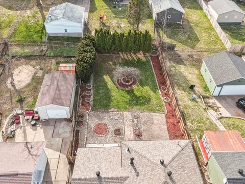 Tiny photo for 2628 N Gayman Avenue, Davenport, IA 52804 (MLS # 12605841)