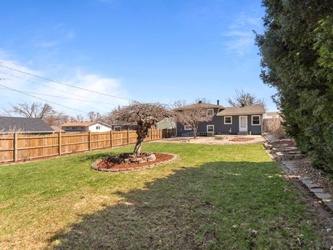 Tiny photo for 2628 N Gayman Avenue, Davenport, IA 52804 (MLS # 12605841)