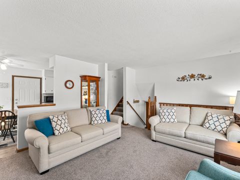 Tiny photo for 2628 N Gayman Avenue, Davenport, IA 52804 (MLS # 12605841)