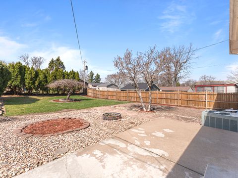 Tiny photo for 2628 N Gayman Avenue, Davenport, IA 52804 (MLS # 12605841)