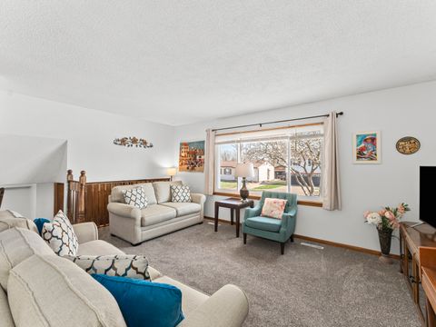Tiny photo for 2628 N Gayman Avenue, Davenport, IA 52804 (MLS # 12605841)