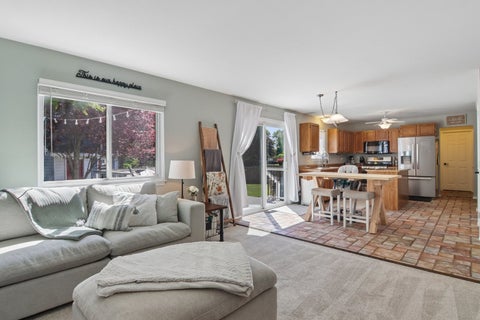 Tiny photo for 3880 Thornberry Way, Lake In The Hills, IL 60156 (MLS # 12665623)
