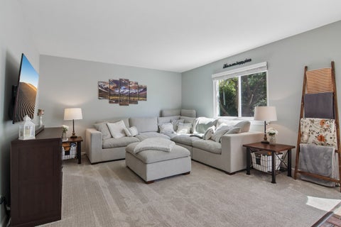 Tiny photo for 3880 Thornberry Way, Lake In The Hills, IL 60156 (MLS # 12665623)