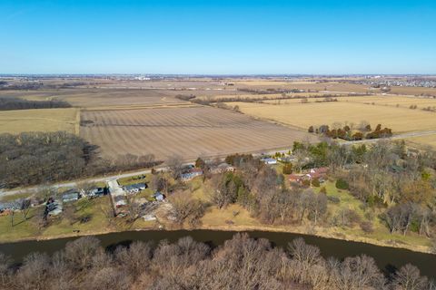 Tiny photo for 22347 S RIVER Road, Shorewood, IL 60404 (MLS # 12590036)