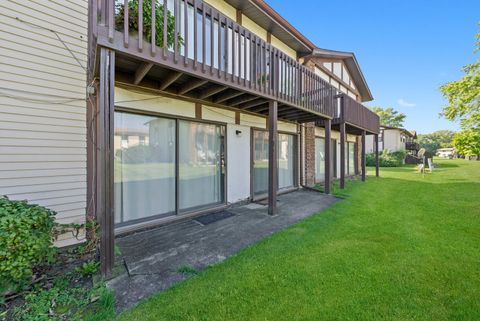 Tiny photo for 4112 192nd Court #209, Country Club Hills, IL 60478 (MLS # 12478937)