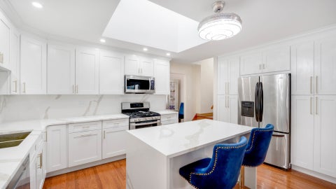 Tiny photo for 4832 W 107th Street, Oak Lawn, IL 60453 (MLS # 11949583)