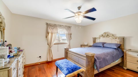 Tiny photo for 4832 W 107th Street, Oak Lawn, IL 60453 (MLS # 11949583)
