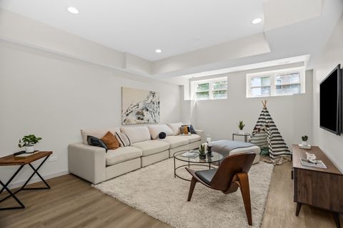 Tiny photo for 4316 S Michigan Avenue #1S, Chicago, IL 60653 (MLS # 12660712)