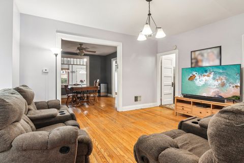 Tiny photo for 3921 N Newcastle Avenue, Chicago, IL 60634 (MLS # 12599195)
