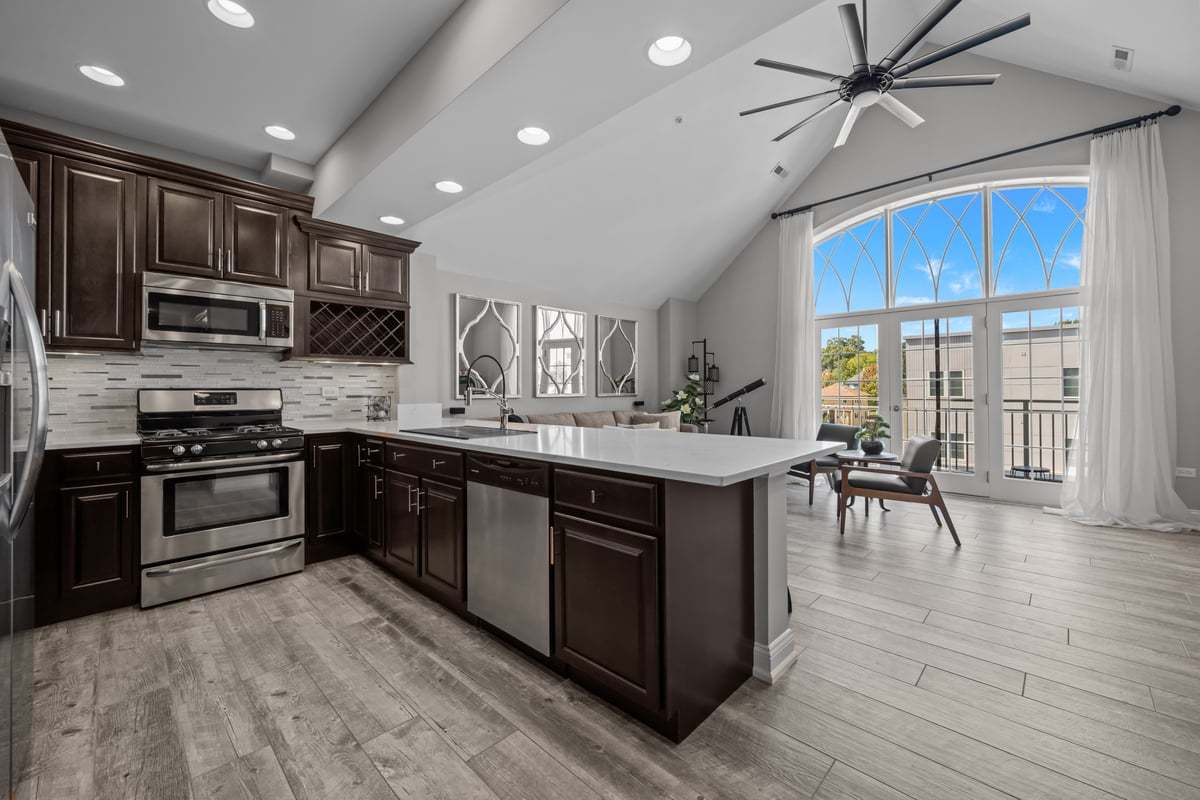 450 S 1st Street 404