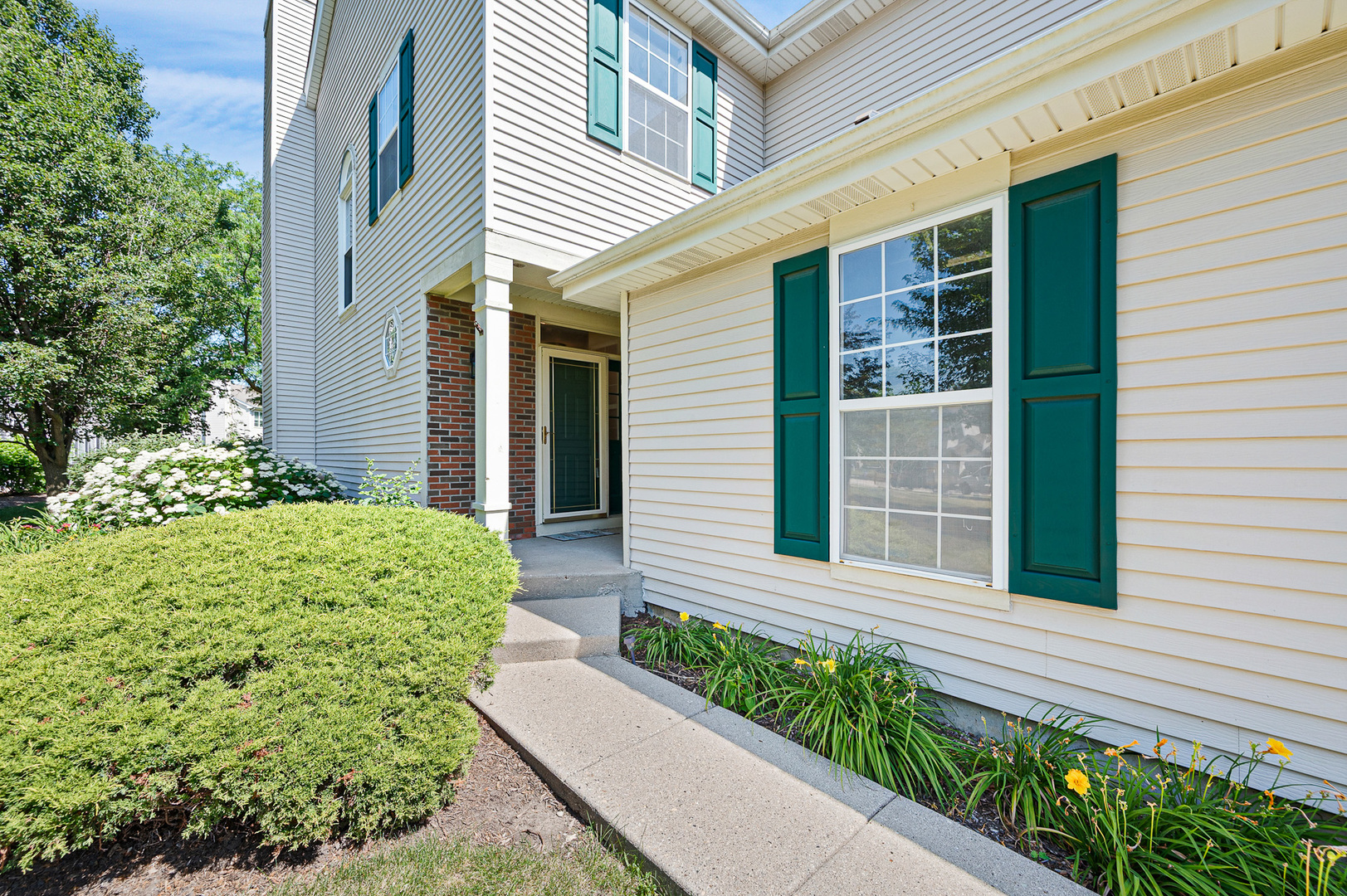 7358 Grandview Court 7358