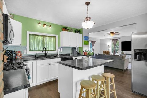 Tiny photo for 641 E Center Street, Paxton, IL 60957 (MLS # 12495090)