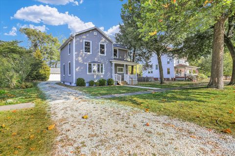 Tiny photo for 641 E Center Street, Paxton, IL 60957 (MLS # 12495090)