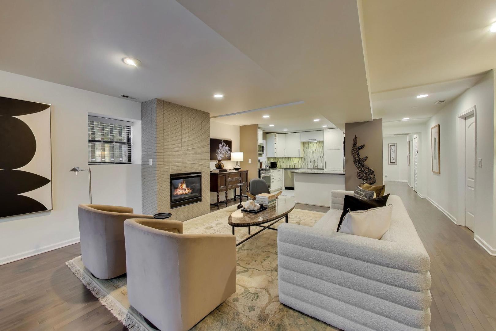 4430 N Magnolia Avenue GS