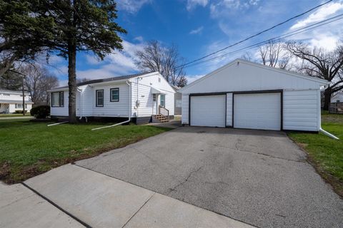 Tiny photo for 739 Hale Street, Normal, IL 61761 (MLS # 12604249)